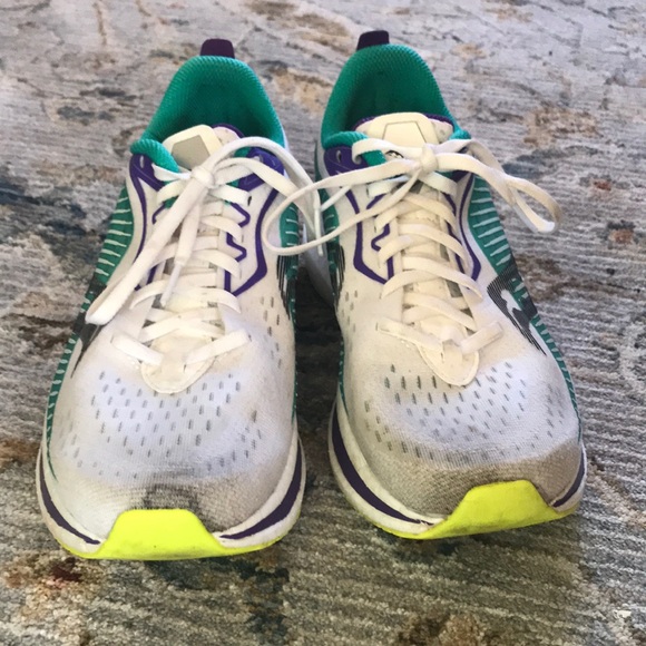 Saucony Endorphin Speed 2 Running Shoes. Worn only for ~25 miles total. - Picture 2 of 5